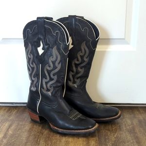 Ariat women's black boots